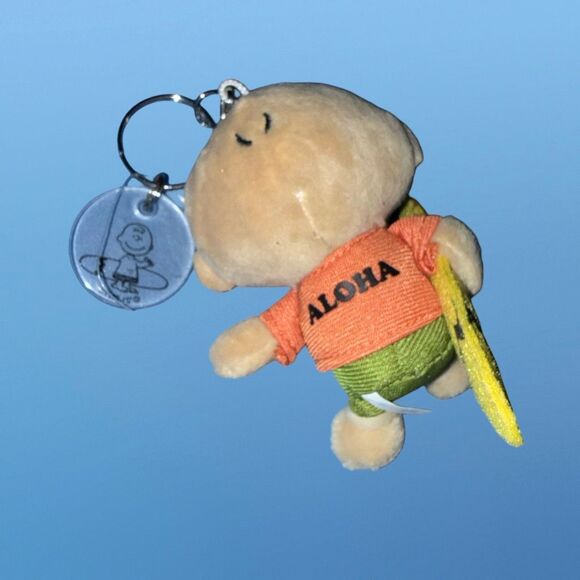 NEW Charlie Brown Aloha Chuck Surfer Snoopy Surf Shop Keychain Backpack Clip A30 - Picture 2 of 5